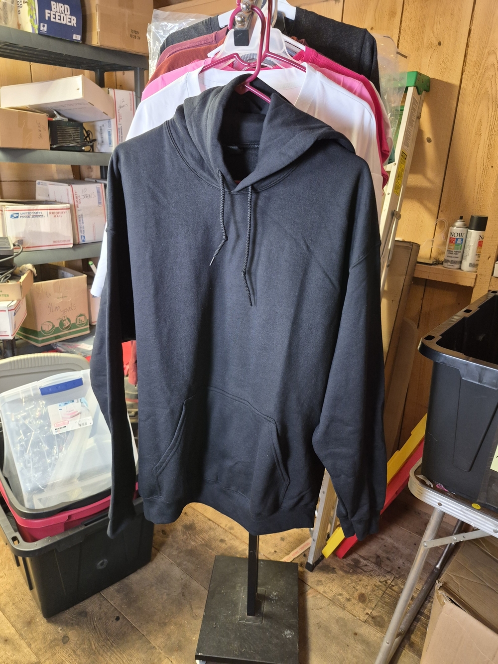 Gildan Black Pullover Hoodie with Drawstring Bin 55